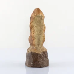 Deko Eichhörchen auf Stamm, Eichhörchen in Holzoptik, 33cm, Resin