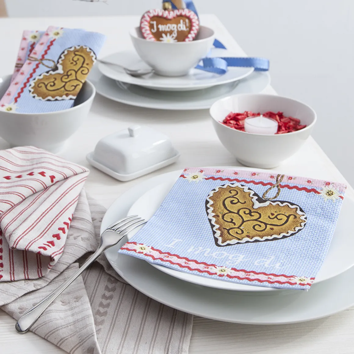 Home Fashion Papierservietten I mog di, Lebkuchenherz und Edelweiß, 33x33cm