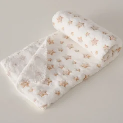 Plüsch Kissen Hund Noah, kuscheliges Hundekissen mit einsteckbarer Plüsch-Sternen-Decke, Boltze Home Collections