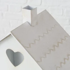 Windlicht Haus Mariele, Metallhaus weiß mit Herz und Blume, 27x35cm, Boltze Home Collections